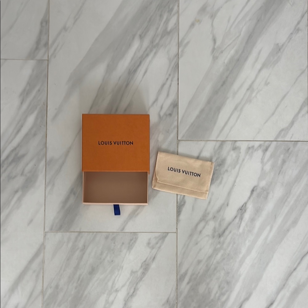 Louis Vuitton Orange Box with Cream Dust Bag